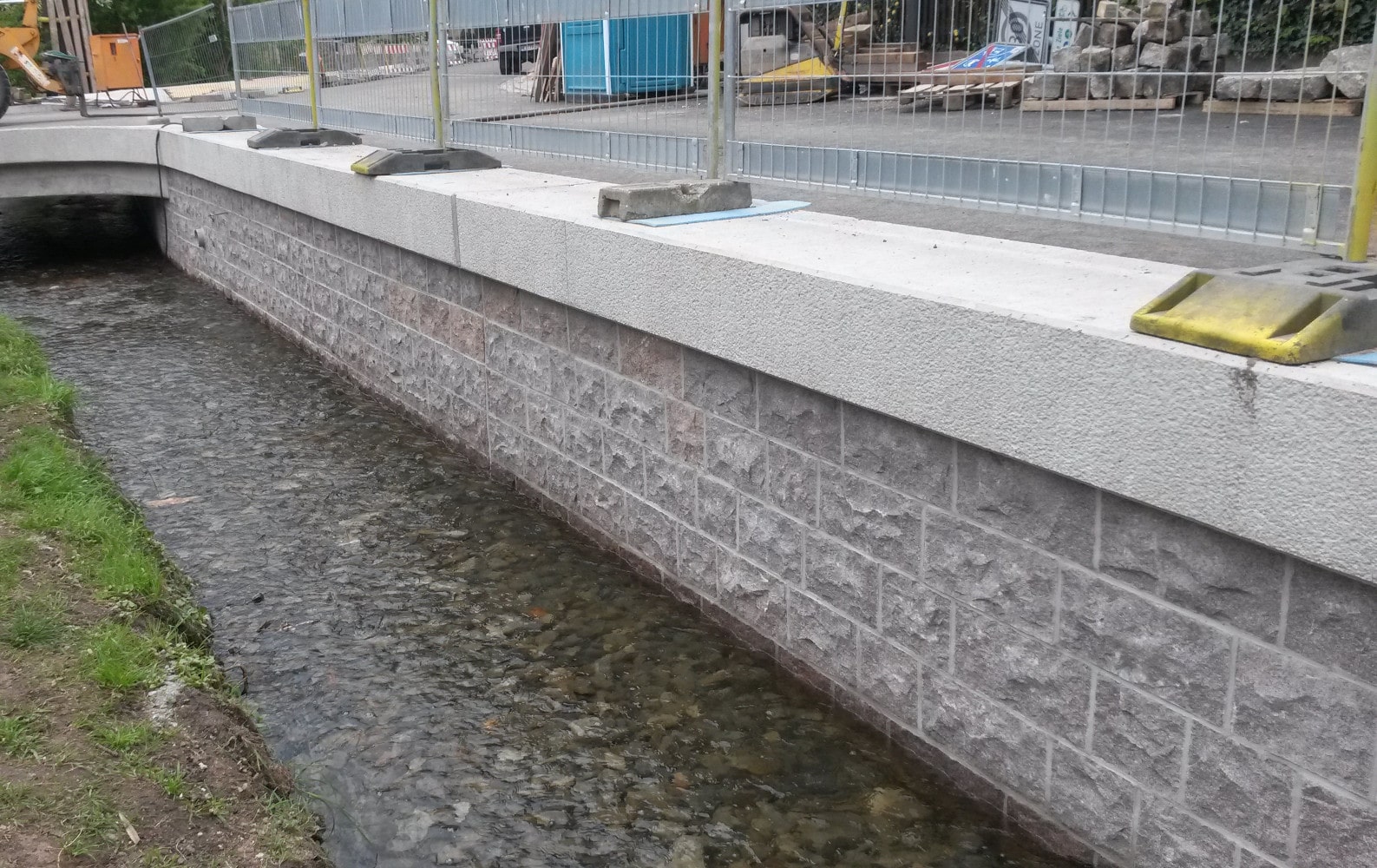 Natursteinverblendung